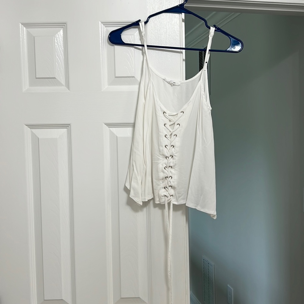 White tank top tied front